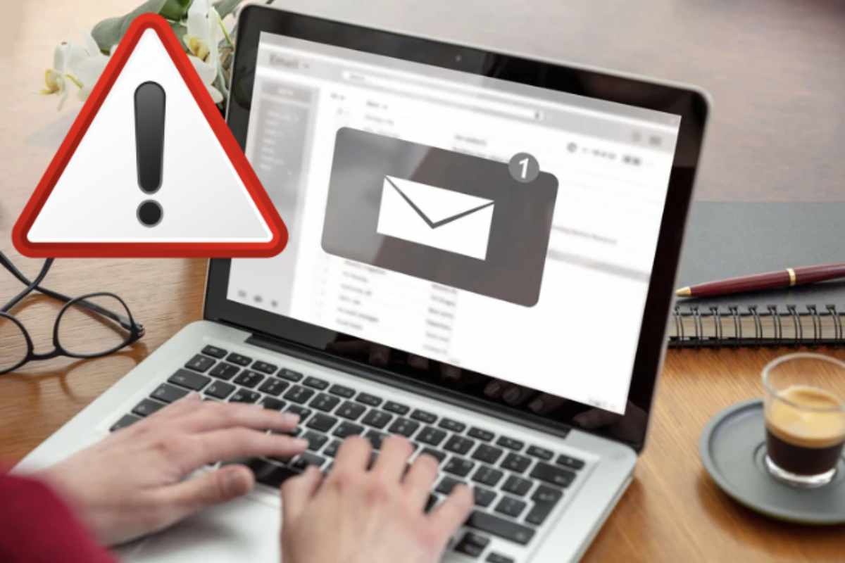 Questa innovazione ha suscitato un acceso dibattito sulla privacy e sulla sicurezza dei dati personali degli utenti, poiché l’IA potrà “sbirciare
