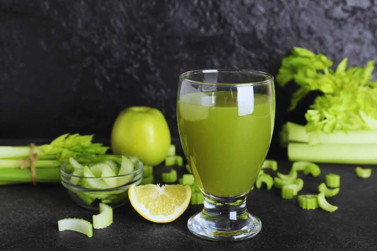 gli ingredienti dell'acqua detox