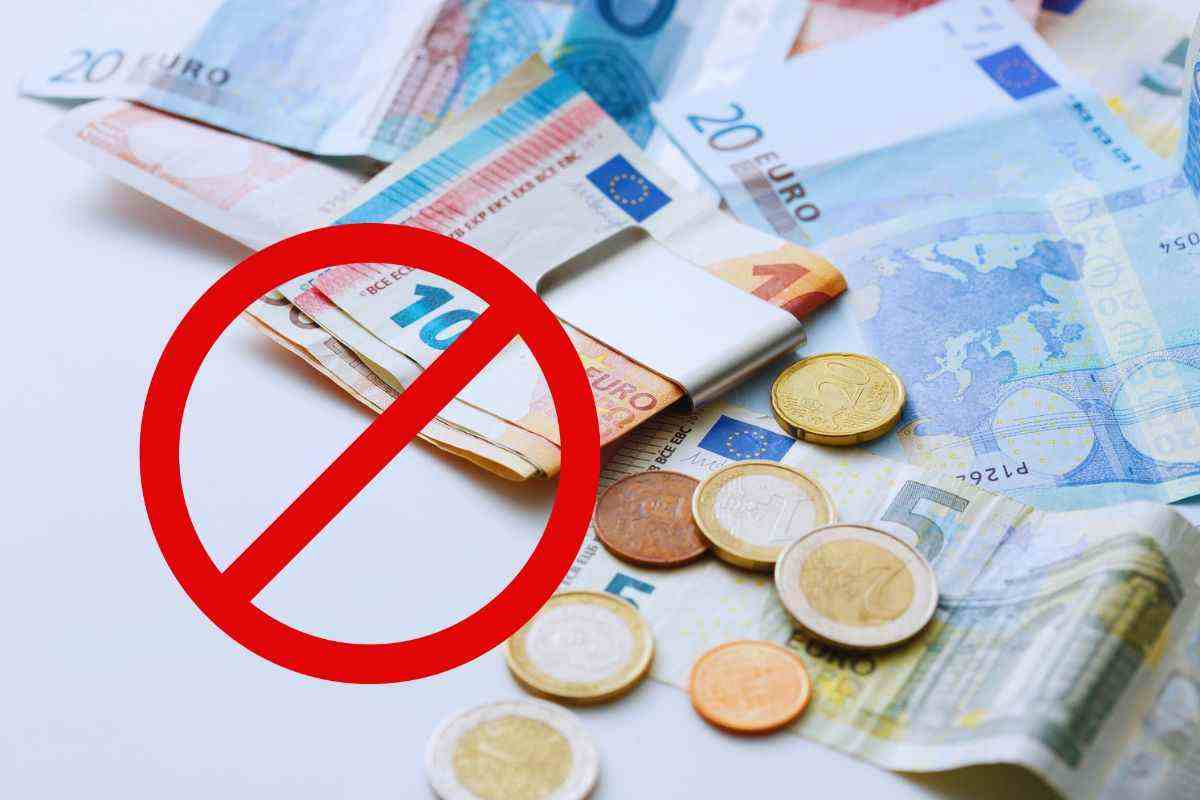 stop a stipendi e pensioni